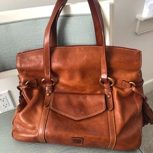 Dooney & Bourke bag